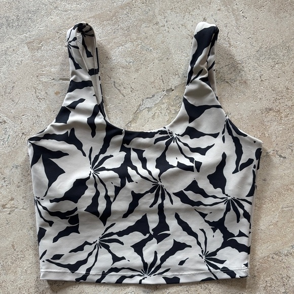 SAGE collective size small Stylish charcoal gray/ Cream Women's Tank/sports bra - Picture 1 of 4